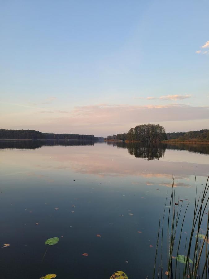 Lake Houselubniewice Domek Caloroczny Z Jacuzzi Blisko Jeziora Exteriör bild